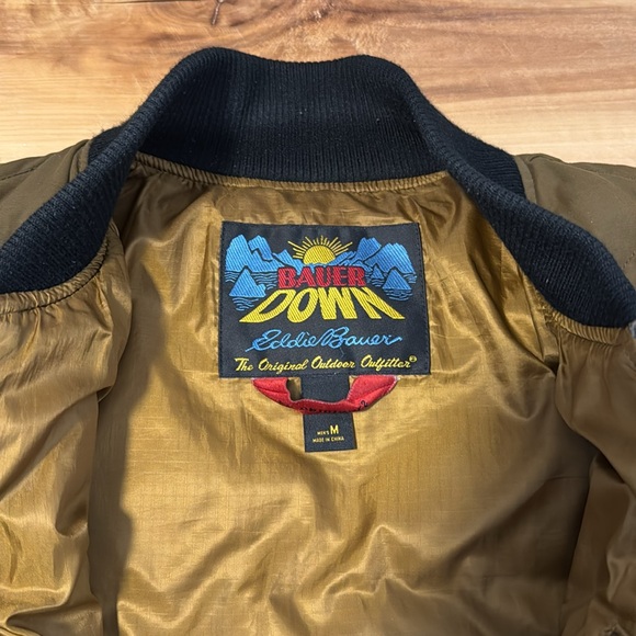 Men’s Eddie Bauer Down Bomber - Picture 4 of 11